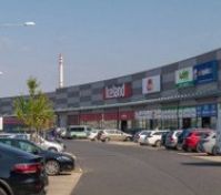 Retail Shopping Park Sterboholy- Lidl Supermarket, Penny Market, Bakery Martin, Farmer Food Shop, Asian Restaurant, Pet Shops, Sportissimo Shopp, Rossmann, Pharmacy Dr. Max...- just 5 minutes from us...