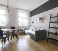 Obývací pokoj s kuchyní/Living room + kitchen