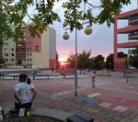 The squere in front of the house in the evening 